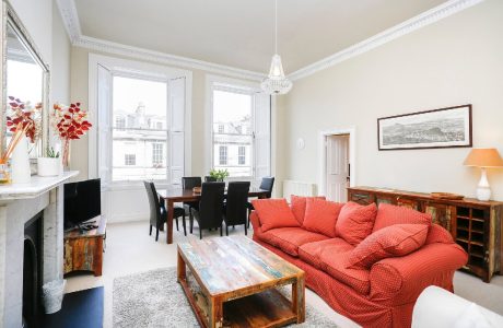 Bright Self-catering Apartment in Edinburgh - Albany Street