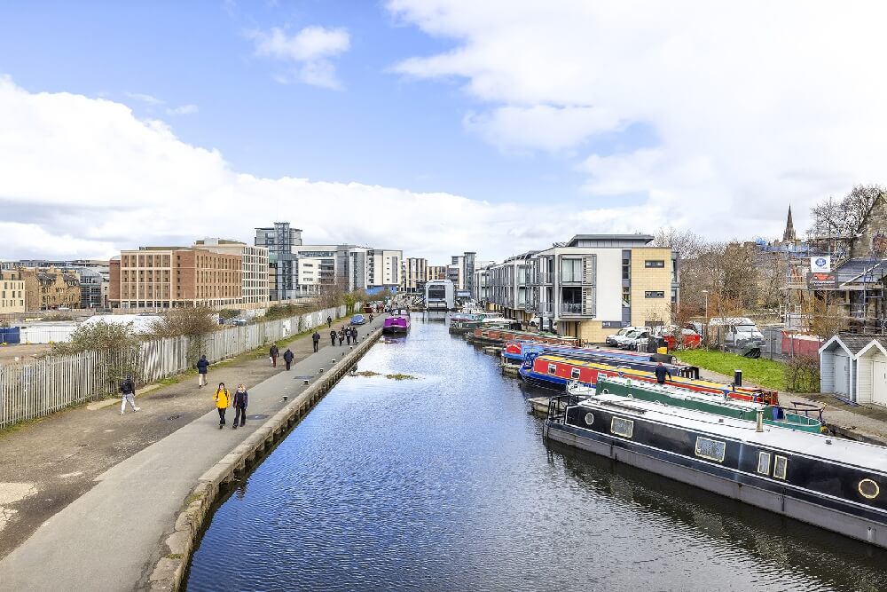 Beautiful Canal near Viewforth and Bruntsfield