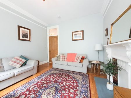Central Holiday Flat in Edinburgh Old Town - St Mary's St