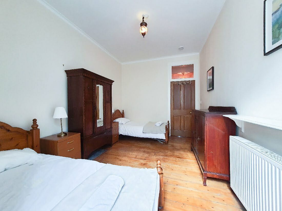 twin bedroom at St Mary's Street